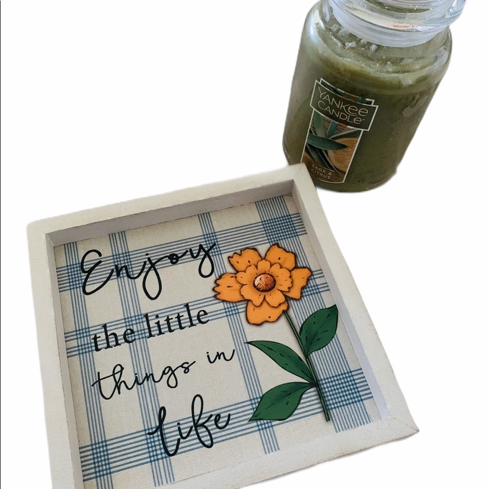 Enjoy The Little Things Framed Plaque- NWOT - Picture 2 of 6
